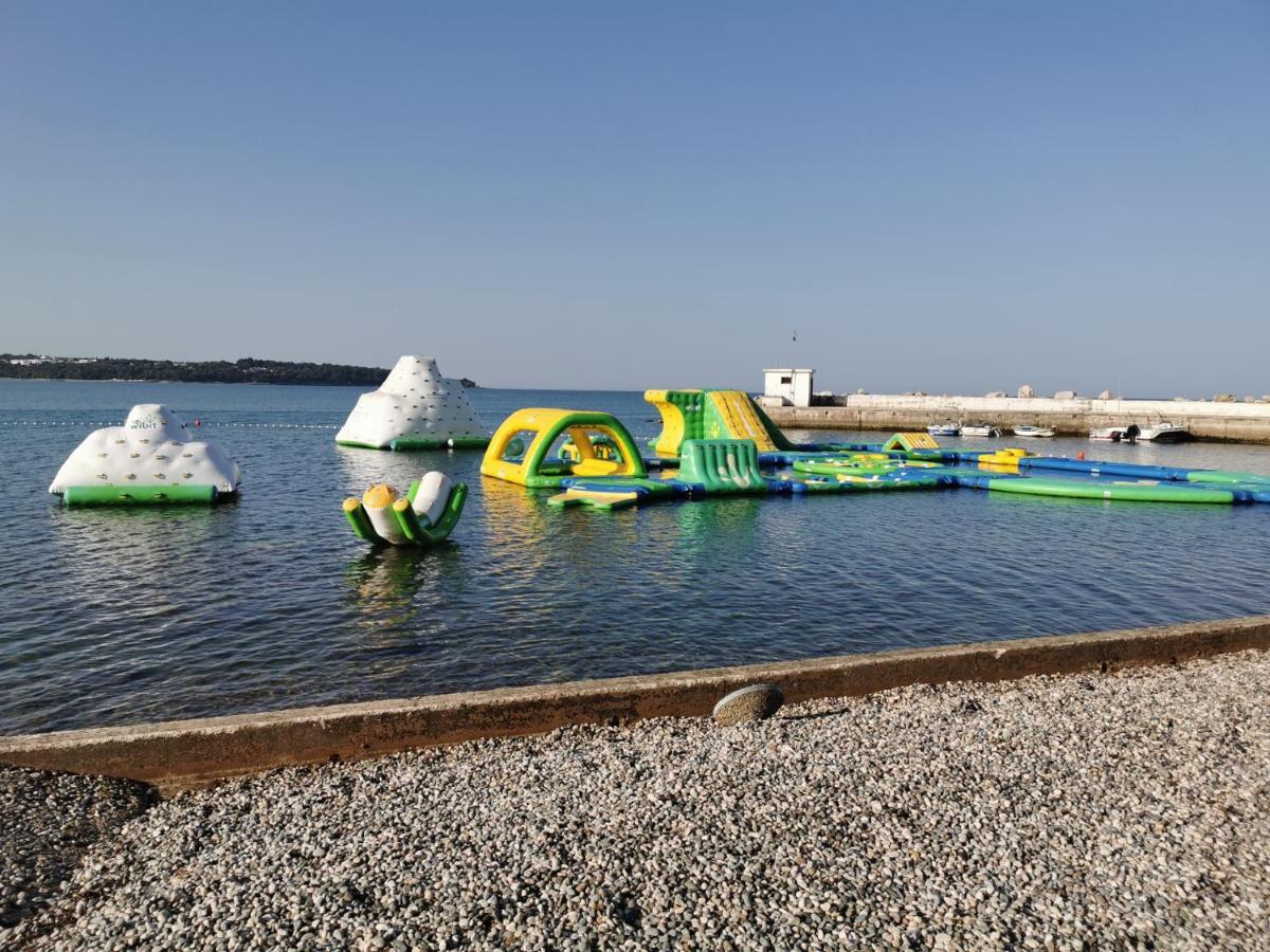 Emily Deluxe Superior 5 Star Studio Apartment, Your Piece Of Heaven With Sea & Park View Novigrad  Bagian luar foto